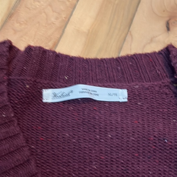 Woolrich V-Neck Sweater - Picture 5 of 10